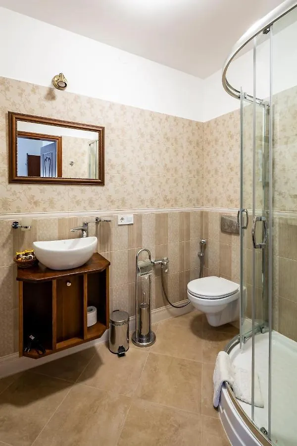 Mini-Hotel Guest House Inn Lviv Hotel