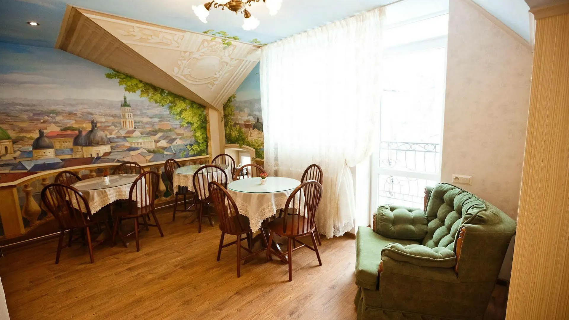 Hotel Mini-Hotel Guest House Inn Lviv